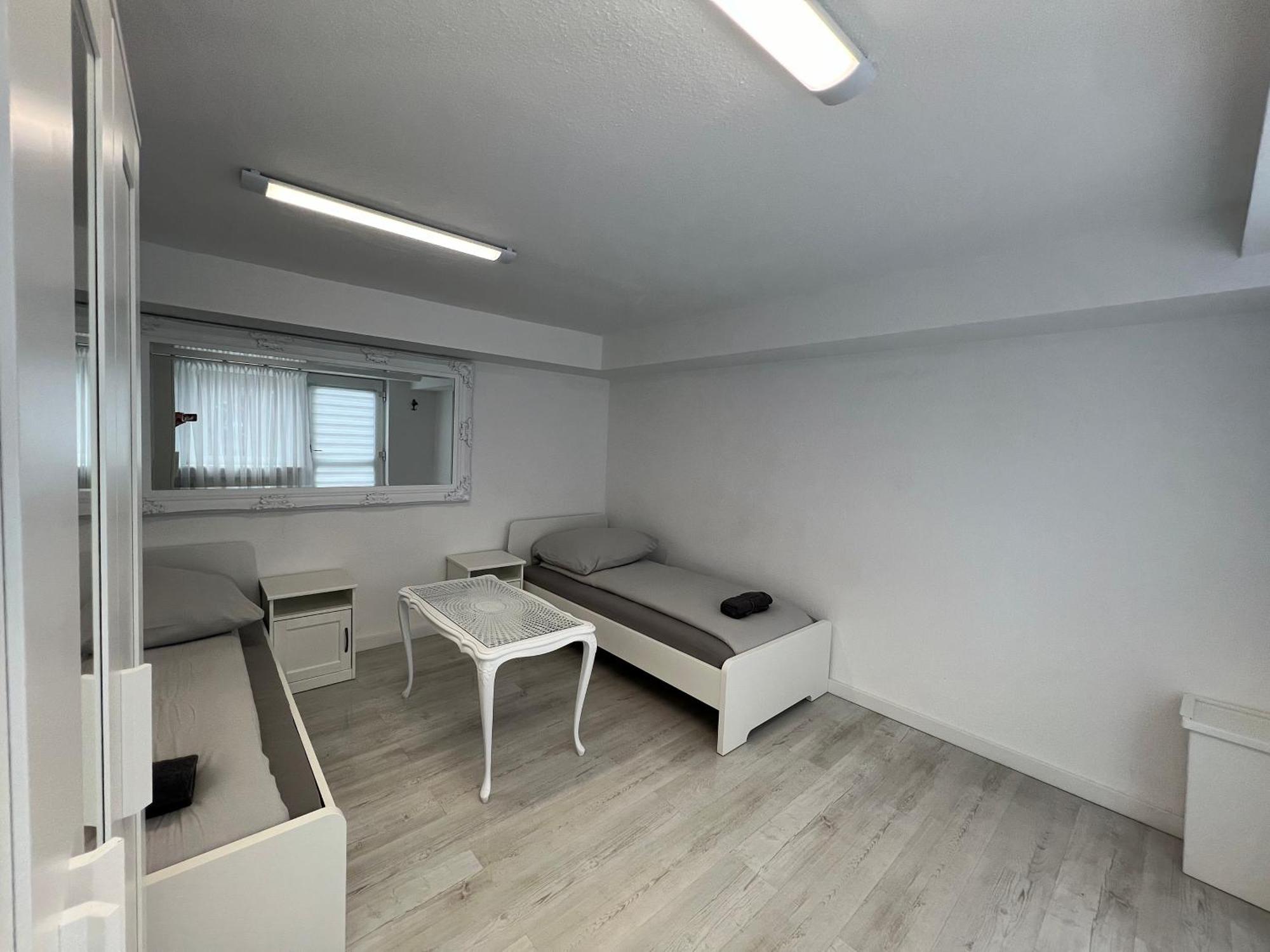 מלון Mieterlux Frankfurt Heusenstamm 46 מראה חיצוני תמונה